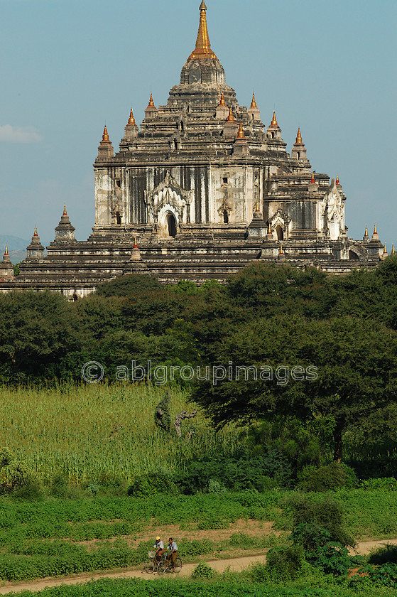 Burma - 00358 
 Bagan Plain - Temples of Bagan
Shwesandaw Paya - Built by King Anarahta circa 1057 - Views from over the Bagan Plain The spectacular plain of Bagan in which stand thousands of Stupas and Pahto (temples) adjacent to the Ayeyarwady (Irrawaddy) River 
 Keywords: building, Bagan, Stupa, architecture, Burma, Myanmar, Ayeyarwady River, Asia, Landscape, religious building