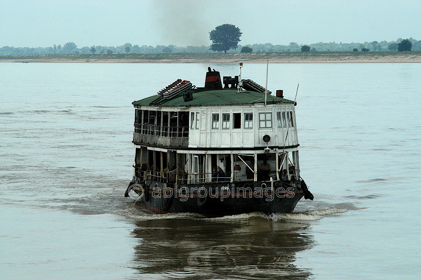 Burma - 00471 
 River Boat on Ayeyarwady River, Myanmar - Bagan - Mandalay 
 Keywords: Burma, river boats, Myanmar, river boat, transportation, Ayeyarwady River, Bagan, water transportation, Asia