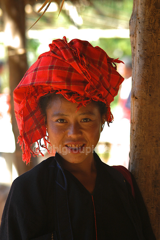 Burma - 01945 
 Inle Lake - Girl with traditional Intha people headdress 
 Keywords: Portrait, female, Myanmar, Woman, Asia, women, Burma