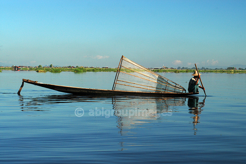 Burma - 01886 
 Inle Lake - fisherman 
 Keywords: Asia, Burma, Myanmar